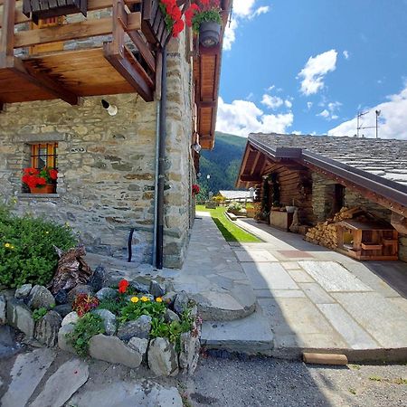 Maison d'hôtes Monolocale Di Montagna à Gressan Extérieur photo